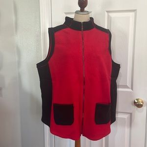 Susan graver vest weekend bonded polar fleece zip front red black color block 3X